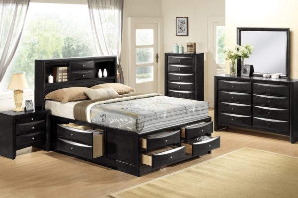Felicia_WEB_REV Licia Bedroom Set